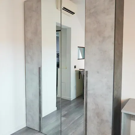 House Crocetta Daire Milano